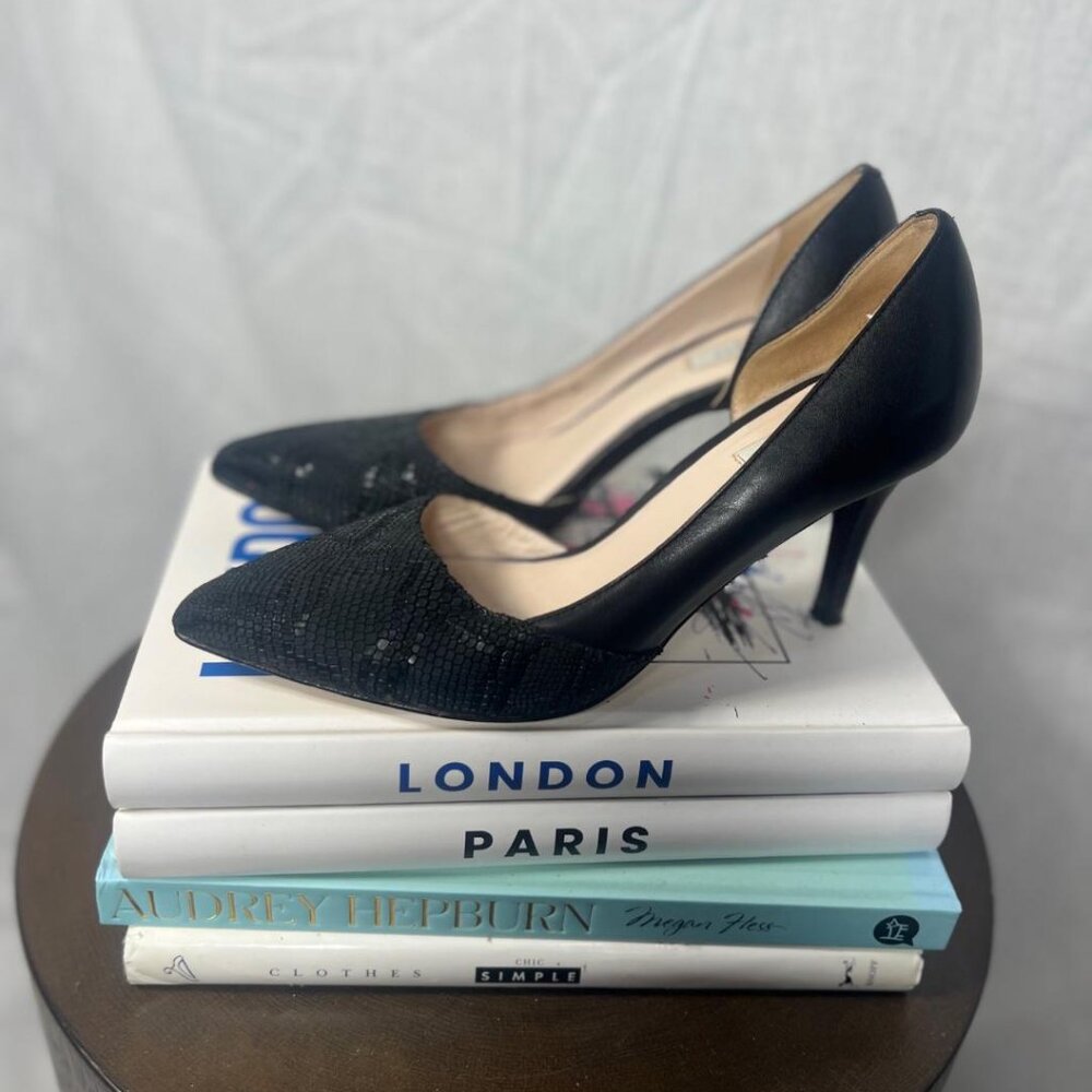 Cole Haan D'Orsay Snakeskin Leather Pumps in Black - Size 5 - Picture 3 of 6